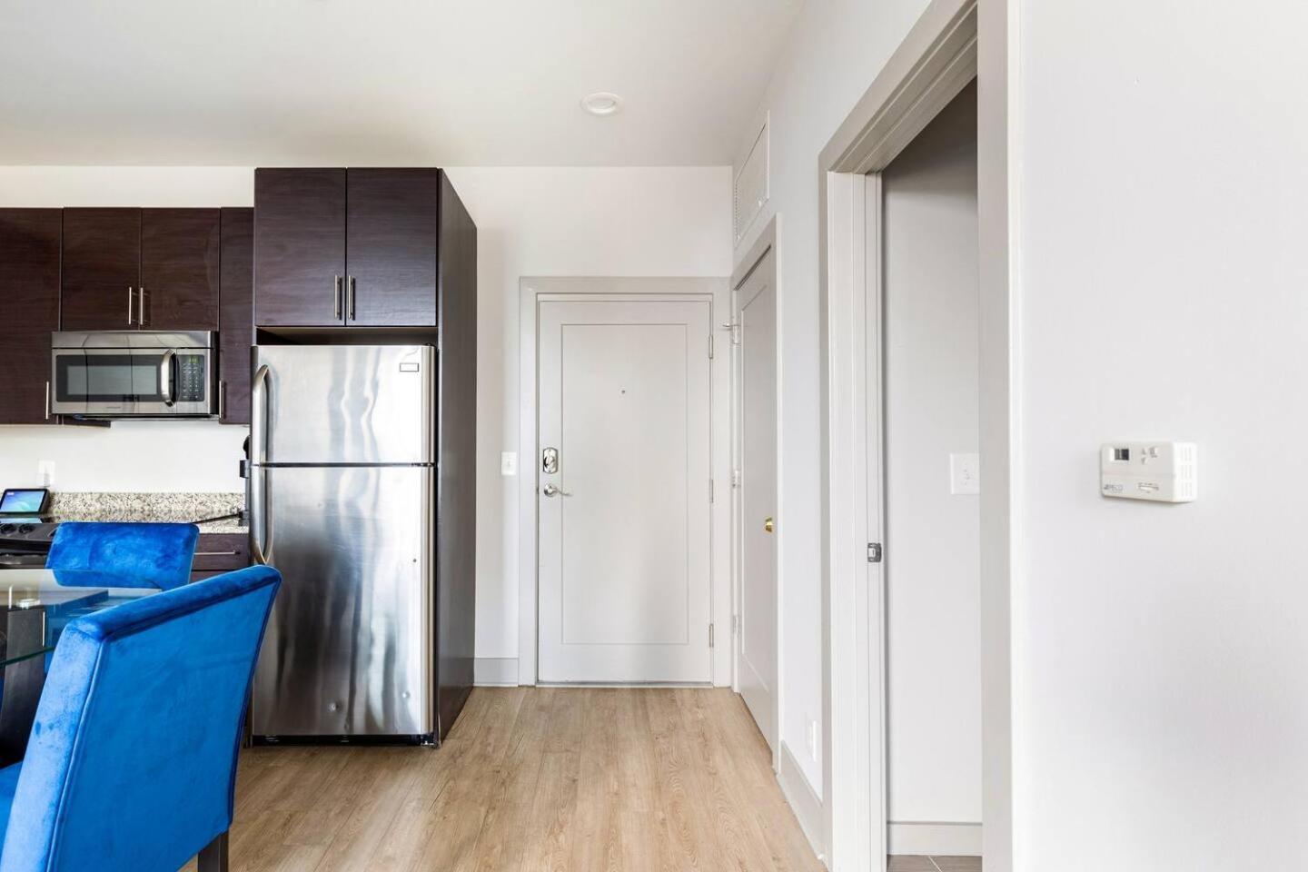 Luxury Inner Harbor Apartment Baltimore Exterior foto