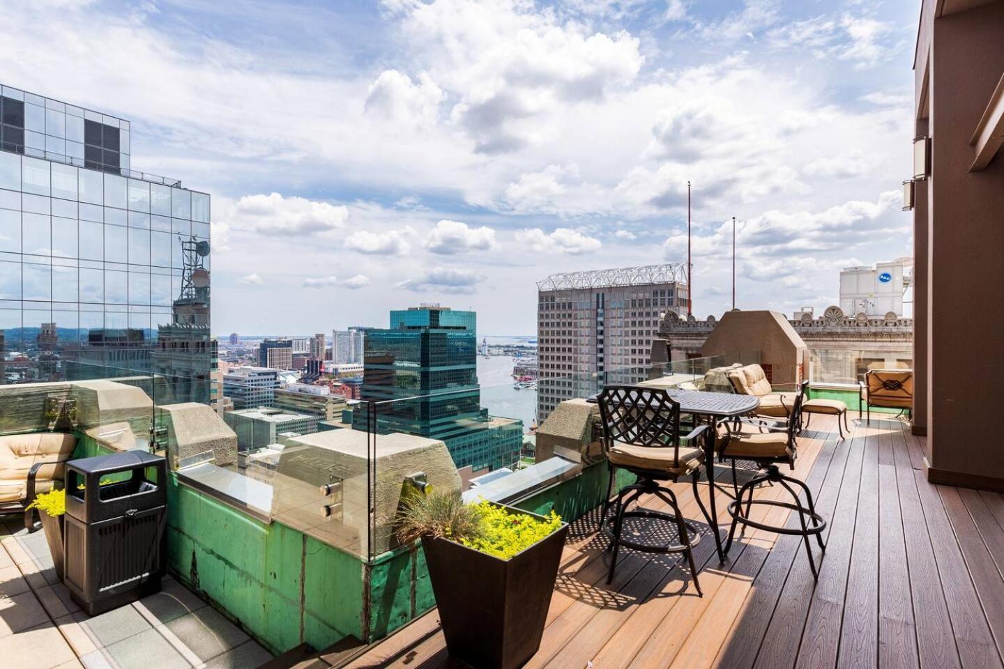Luxury Inner Harbor Apartment Baltimore Exterior foto